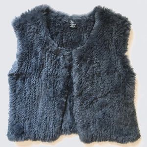 Saks Fifth Avenue Rabbit fur vast